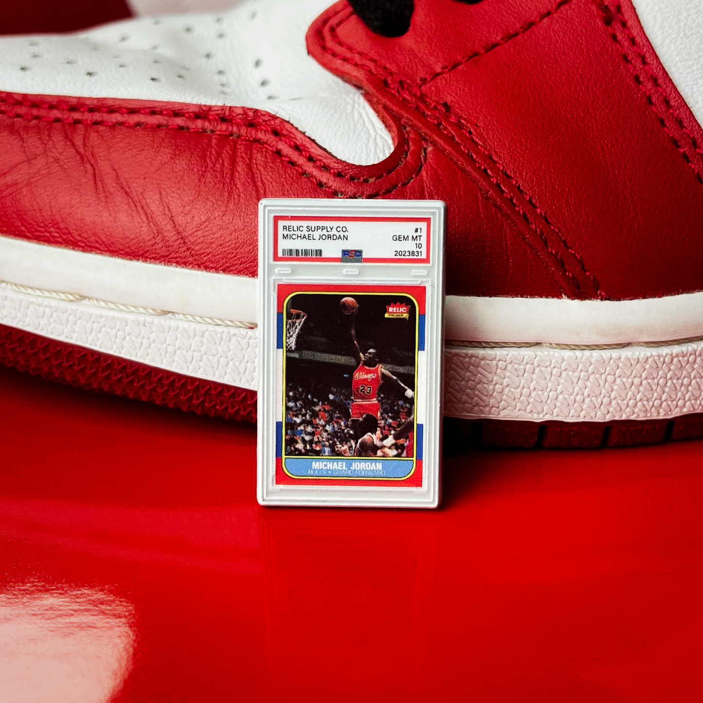 1986 Michael Jordan Fleer Graded Enamel Pin